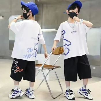 Детская одежда, летний костюм с короткими рукавами для мальчиков 2023, детская футболка с корейским мультфильмом в иностранном стиле, из двух частей