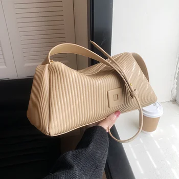 Дизайнерская сумка французского меньшинства 2023, весенняя новая женская сумка, популярная универсальная сумка через плечо, сумка подмышками на одно плечо