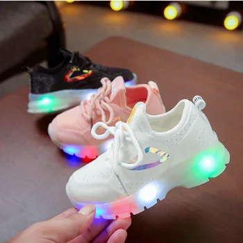 Детские кроссовки Для маленьких девочек и мальчиков, сетчатые светодиодные спортивные кроссовки для бега, обувь 2024, Весенняя детская повседневная обувь с подсветкой