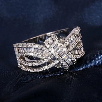 Кольца Huitan Temperament Sweet Bow CZ для женщин серебристого цвета Модные Роскошные Женские обручальные кольца Аксессуары и бижутерия Bling Bling