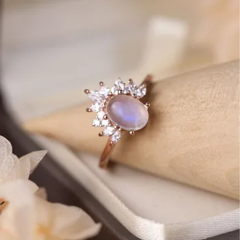 Новое популярное кольцо из розового золота в форме эллиптического лунного камня с бриллиантовой инкрустацией из Европы и Америки, универсальное для женщин