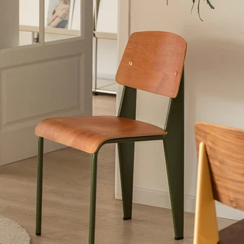 Деревянный обеденный стул в скандинавском стиле Кухня Современная спальня Современные Стулья для гостиной Дизайн банкетных подоконников Салон Мебели для дома LJ50DC