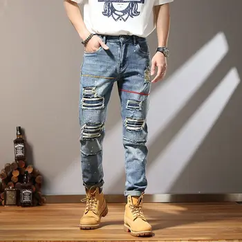 Красивые мужские джинсы с персонализированной вышивкой и набивным рисунком в стиле ретро, Модные повседневные брюки 2023 года, узкие джинсы, мужские рваные джинсы