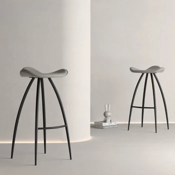 Роскошные металлические барные стулья Минималистичный Металлический дизайн домашней гостиной, Барные стулья, Высокие табуреты, Кухонная мебель Cadeira WZ50BC