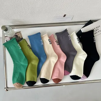 Весенне-летние разноцветные носки с буквенной вышивкой на подолах, женские носки средней длины, трендовые женские носки из чистого хлопка, сладкие носки